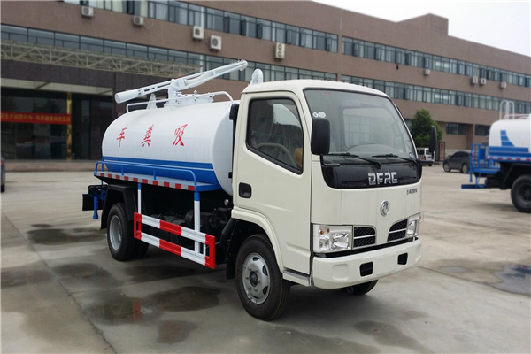 科學新農村，普及推廣凱馬小型吸糞車，養豬養雞的樂了！